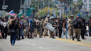 லொஸ் ஏஞ்சல்ஸில் உச்சம்பெறும் போராட்டம் - கடற்படையினரை வெளியேற கோரிக்கை