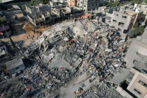 காஸாவில் தொடரும் இஸ்ரேலின் தாக்குதல் - 71 பேர் பலி