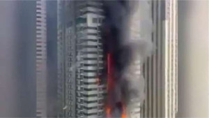 துபாய் சர்வதேச விமான நிலையத்தில்  விமான சேவை ஆரம்பம்!