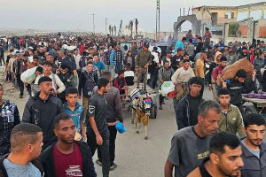 காசாவில் உணவுக்காக காத்திருந்த பாலஸ்தீனியர்கள் கொலை