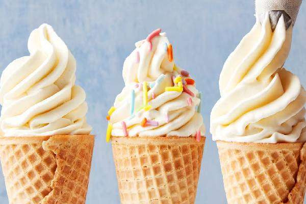 தாய்ப்பால் ஐஸ்கிரீம் புதிதாக விற்பனை...