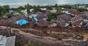 இந்தோனேசியாவில் திடீர் வெள்ளம் - அதிகரிக்கும் பலி எண்ணிக்கை