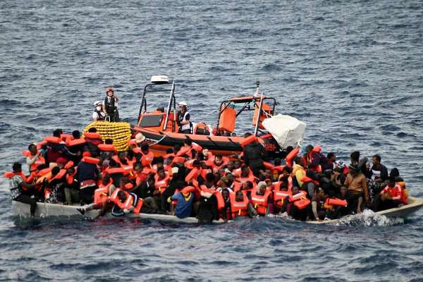 புலம்பெயர்ந்தோர் படகு கவிழ்ந்து விபத்து - ஐ.நா அமைப்பு அச்சம்