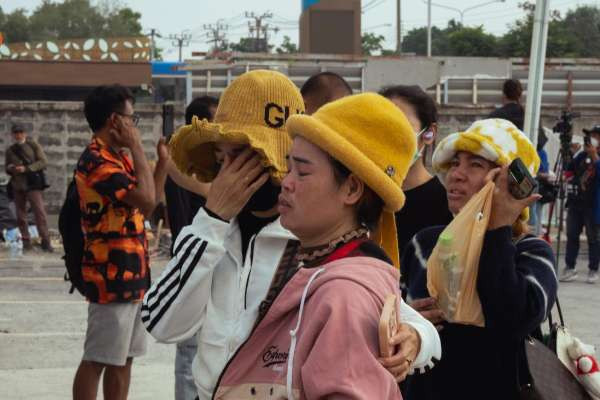 மியான்மர் நாட்டில் புரட்டிப்போட்ட நிலநடுக்கம்… 694 பேர் பலி