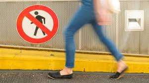 வட கொரியாவில் ஜீன்ஸ் அணிந்தால் சிறை தண்டனை