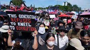 பிலிப்பைன்ஸில் அரசின் ஊழலை எதிர்த்து ஆர்ப்பாட்டம்...!