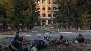 உக்ரைன் மீது ரஷ்யா கொடூரத்  தாக்குதல் - 51 பேர் பலி