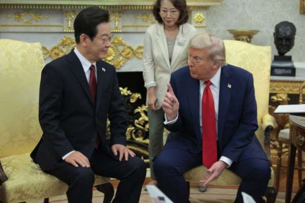 வட கொரியத் தலைவர் கிம் ஜாங் உன்னை சந்திக்க ஆசைப்படும் ஜனாதிபதி டிரம்ப் !