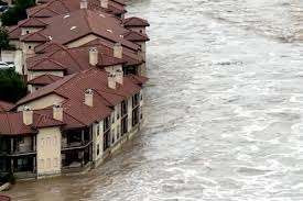 டெக்சாஸ் மாகாணத்தில்  திடீர் கனமழை -பலி எண்ணிக்கை அதிகரிப்பு