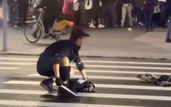 தைவான் கத்திக்குத்து தாக்குதல்களில் 3 பேர் பலி