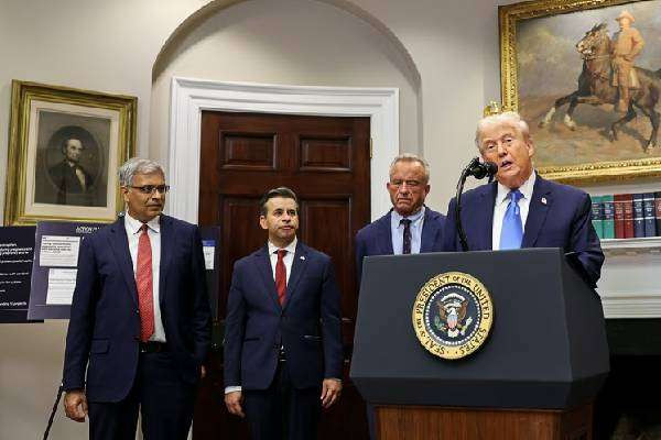 கர்ப்பிணிப் பெண்கள் இந்த வலி நிவாரணியைத் தவிர்க்க வேண்டும்- ட்ரம்ப் கோரிக்கை