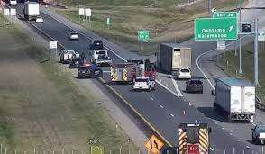 கனடாவில் கோர விபத்து - ஒருவர் பலி