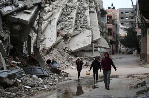   காஸா மீது தாக்குதல் - சிறுவர்கள் உள்ளிட்ட 80 பேர் உயிரிழப்பு