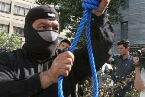 இஸ்ரேலுக்கு உளவு பார்த்த மூவருக்கு தூக்கு தண்டனை