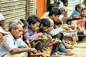 இலங்கையில் 4-இல் ஒருவர் வறுமையால் பாதிப்பு!