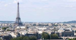 பரிசில் வசிப்பவர்கள் அதிகமானோர் எந்த நாட்டினைச் சேர்ந்தவர்கள்??!