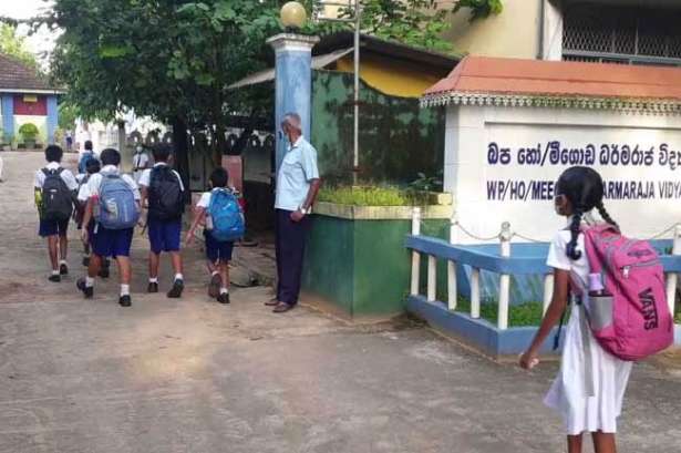 பின்லாந்து கல்விமுறைமையும் இலங்கை பெற்றுக் கொள்ள கூடிய முன்மாதிரிகளும்