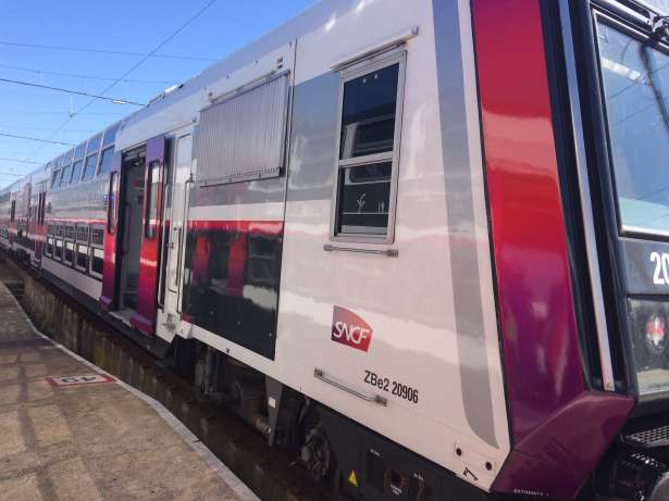 RER C ரயிலில் பாலியல் வன்முறை முயற்சி : சந்தேக நபர் கைது!!