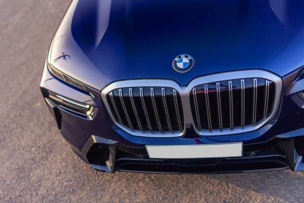BMW, Mercedes, Toyota மற்றும் Volkswagen நிறுவனங்கள் மனித உயிருக்கு ஆபத்தை ஏற்படுத்தியதாக புகார்!!