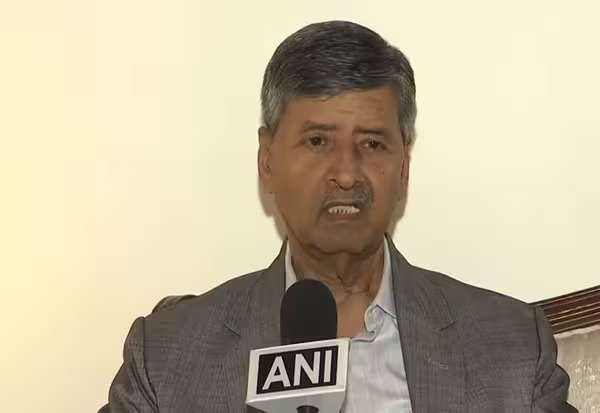 ஜல்லிக்கட்டு, முத்தலாக் வழக்குகளில் தீர்ப்பை வழங்கிய அஜய் ரஸ்தோகி!