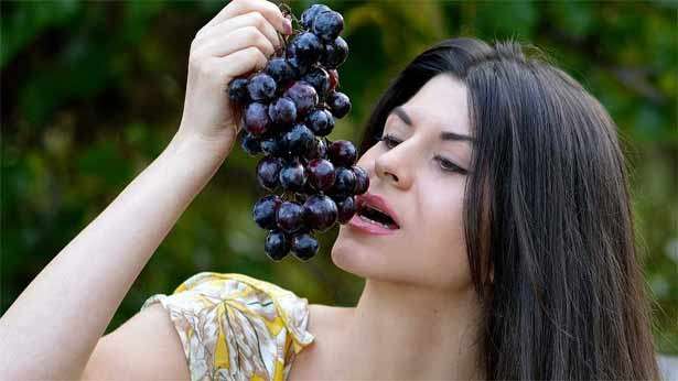 திராட்சைப் பழத்தின் ஆரோக்கிய நன்மைகள் பற்றி தெரியுமா ?