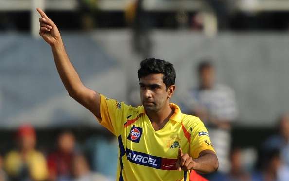 ILT20 தொடருக்கு செல்லும் அஷ்வின் - CSKவில் அவர் இடத்தை நிரப்பும் தமிழக வீரர்?