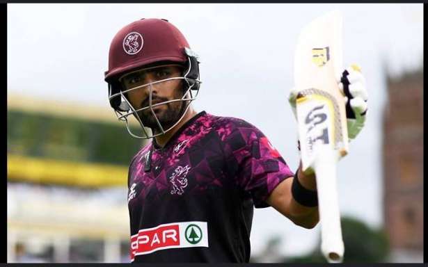 மீண்டும் சொதப்பிய பாபர் அஸாம்: வறுத்தெடுக்கும் இணையவாசிகள்