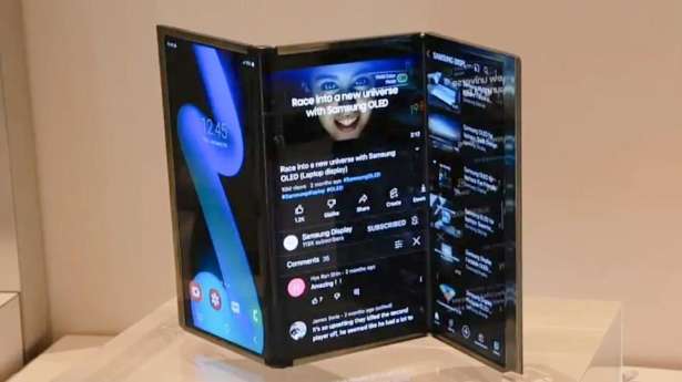 மூன்றாக மடிக்கக்கூடிய Samsung மொபைல் இம்மாத இறுதியில் அறிமுகம்