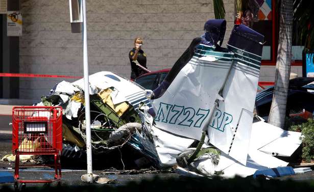 அமெரிக்காவில் சிறிய ரக விமானம் விபத்து - 05 பேர் பலி